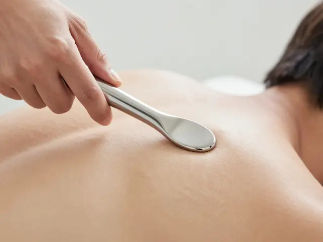 Massage au couteau : pourquoi cette technique révolutionne le bien-être